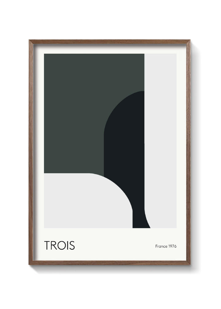 TROIS